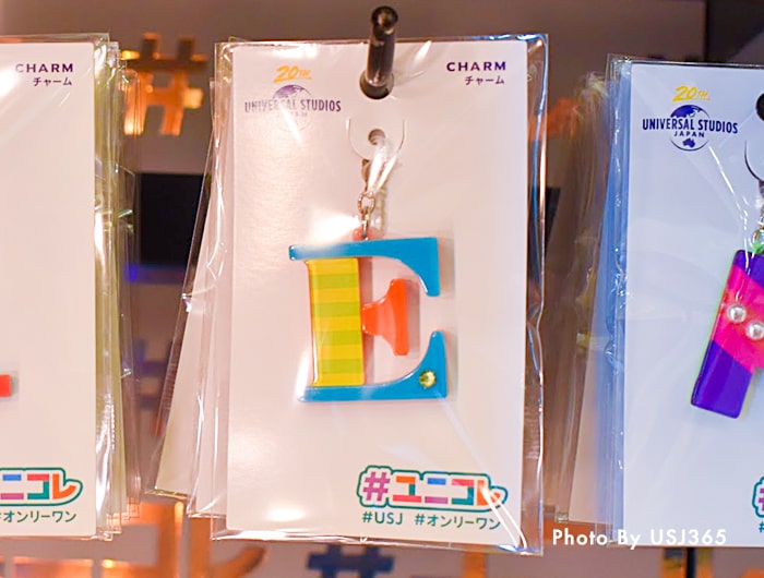 イニシャルチャーム「E」（20周年）
