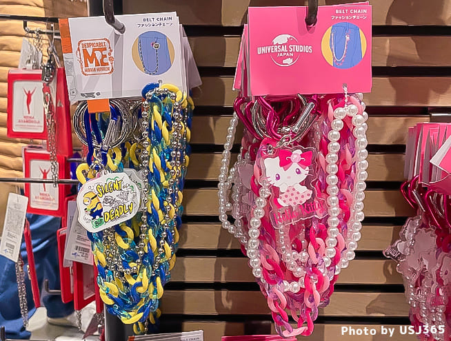 ミニオン、ハローキティのチェーン