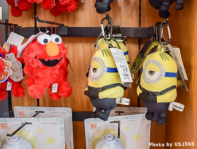 エルモ、ミニオンのキーチェーン